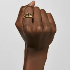 Anel carimbo com banho de ouro de 18 K sobre prata TOUS MANIFESTO