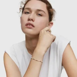 Pulseira com pérolas cultivadas e banhada a ouro de 18 K sobre prata Gloss