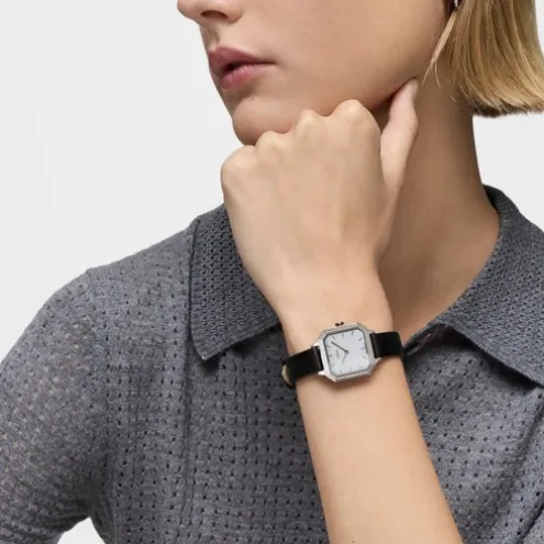 Relógio com movimento suíço analógico em aço 0 40 ct em diamantes e pulseira de couro preto Les Classiques